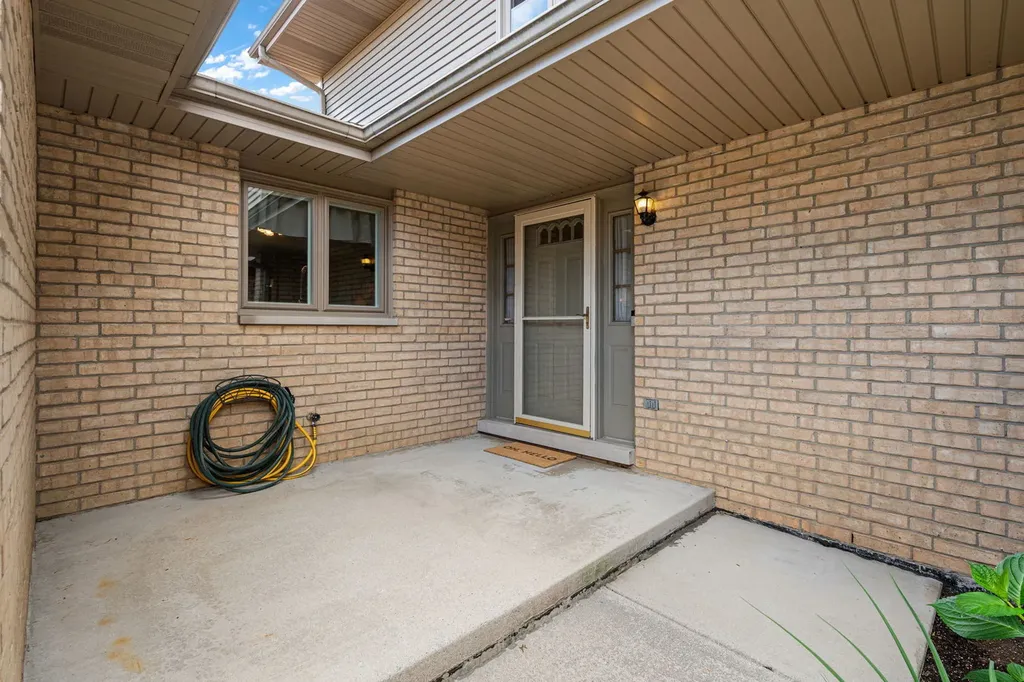 7617 West 158th Court Orland Park IL 60462