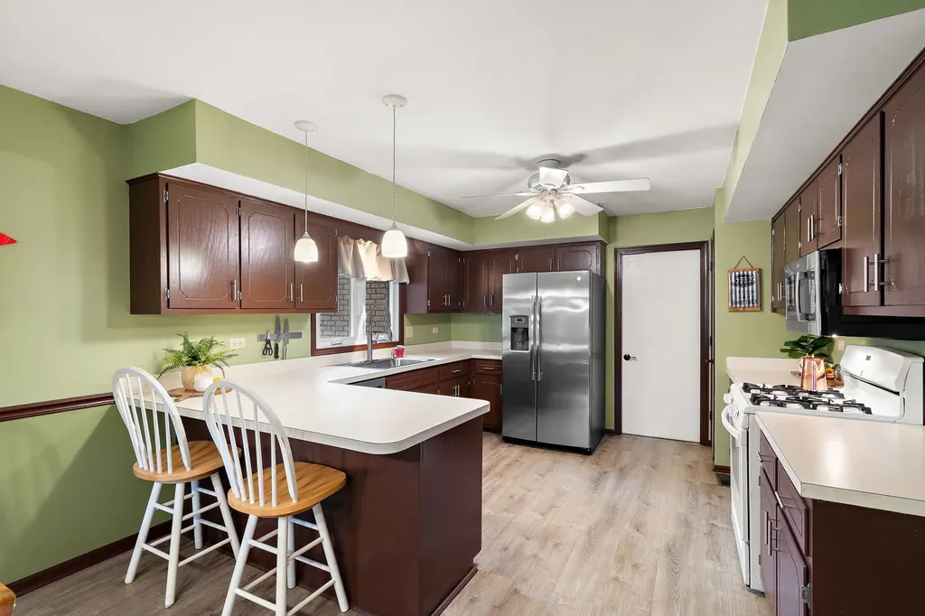 7617 West 158th Court Orland Park IL 60462