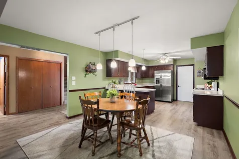 7617 West 158th Court Orland Park IL 60462