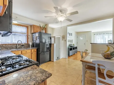 5817 South Mulligan Avenue Chicago IL 60638