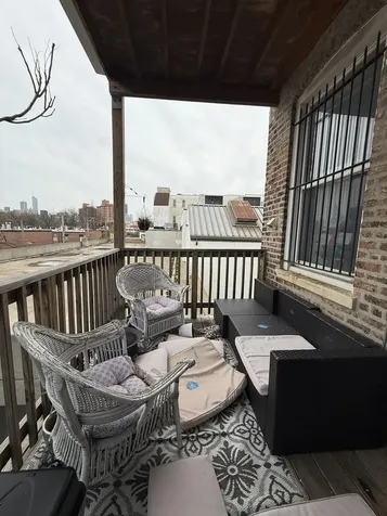 1653 North Halsted Street Chicago IL 60614