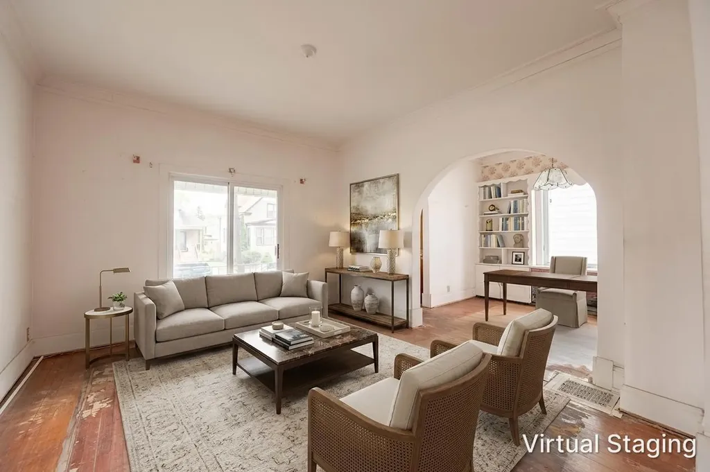 5834 West Byron Street Chicago IL 60634