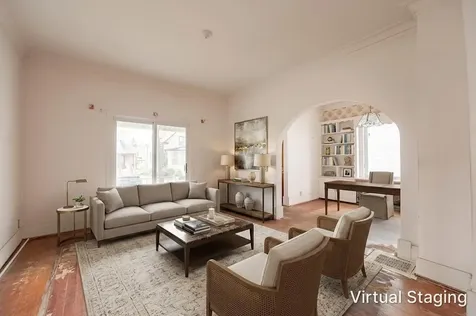 5834 West Byron Street Chicago IL 60634