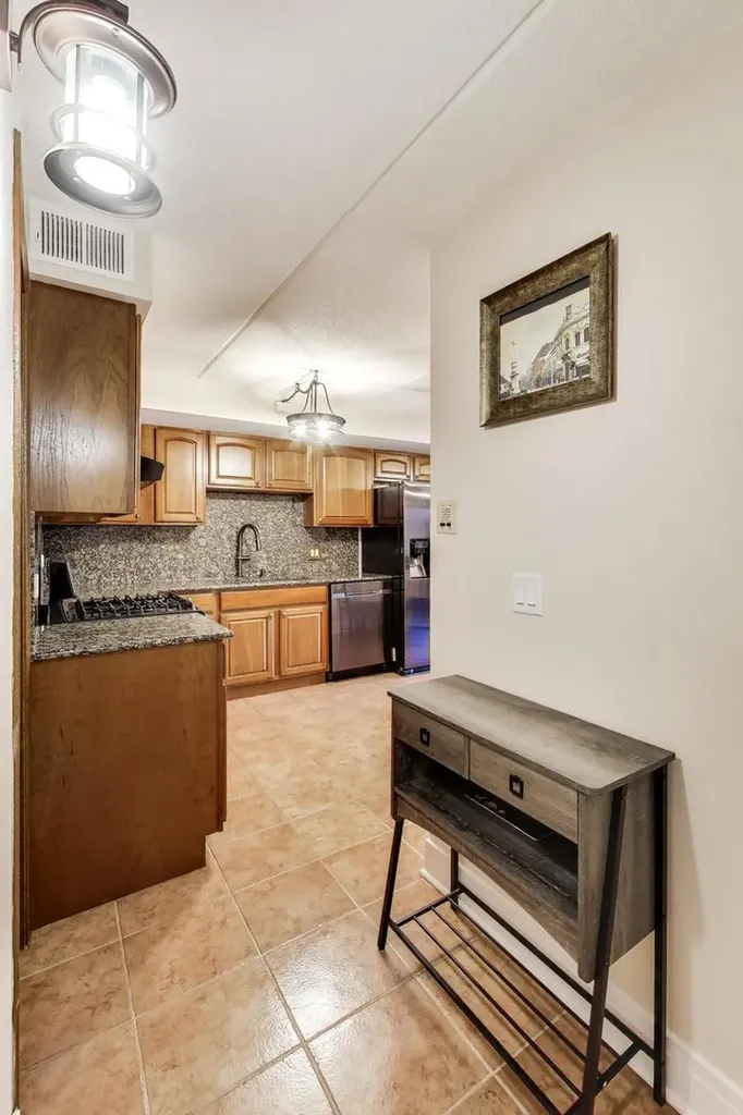 6300 West Montrose Avenue Chicago IL 60634