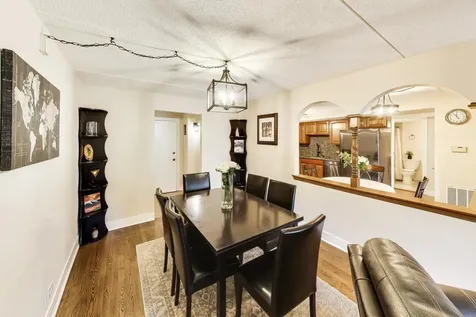 6300 West Montrose Avenue Chicago IL 60634