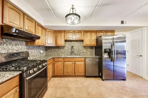 6300 West Montrose Avenue Chicago IL 60634