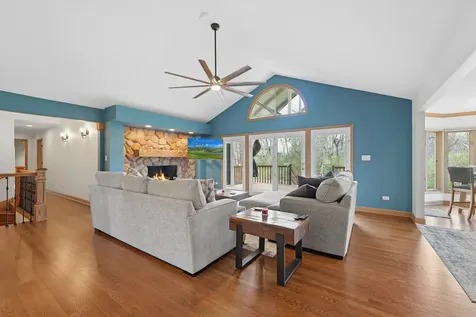 16762 South Deer Path Drive Homer Glen IL 60491