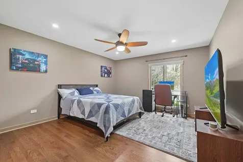 16762 South Deer Path Drive Homer Glen IL 60491