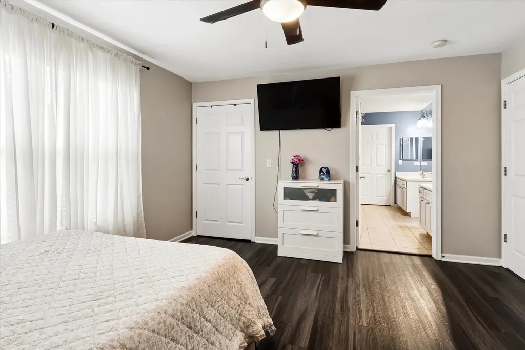 2309 River Hills Lane Bolingbrook IL 60490