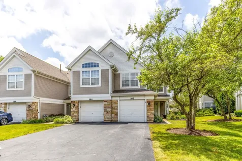 162 Fairfield Lane Carol Stream IL 60188