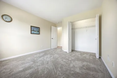 4003 Boone Creek Circle Mchenry IL 60050
