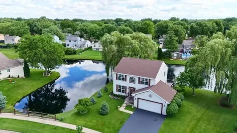 4003 Boone Creek Circle Mchenry IL 60050