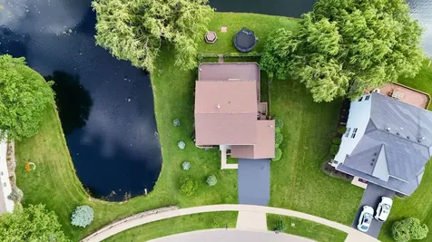4003 Boone Creek Circle Mchenry IL 60050