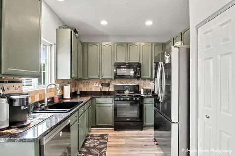 757 Beethoven Street Volo IL 60073