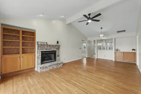 1409 Quail Run Drive Savoy IL 61874