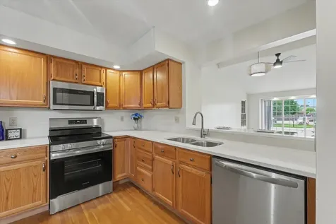 1409 Quail Run Drive Savoy IL 61874