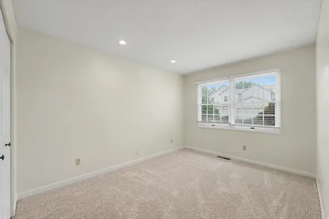 1409 Quail Run Drive Savoy IL 61874