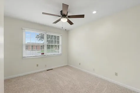 1409 Quail Run Drive Savoy IL 61874
