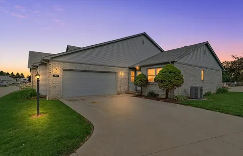 1409 Quail Run Drive Savoy IL 61874