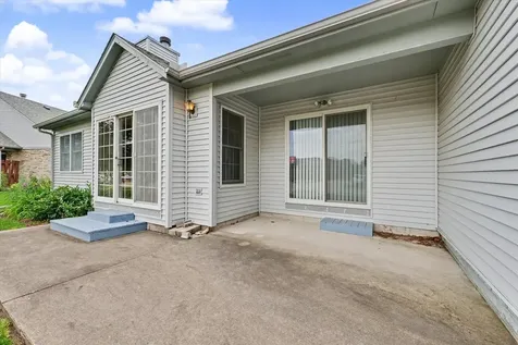 1409 Quail Run Drive Savoy IL 61874