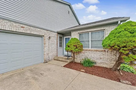 1409 Quail Run Drive Savoy IL 61874