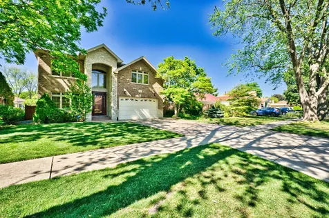 5044 Coyle Avenue Skokie IL 60077