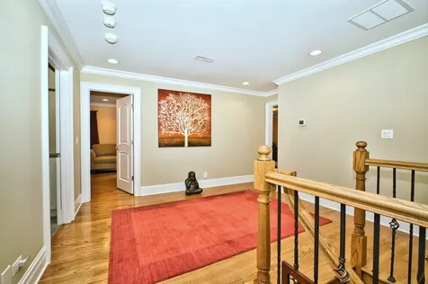 5044 Coyle Avenue Skokie IL 60077
