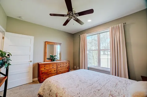 1770 East 1700 North Road Watseka IL 60970