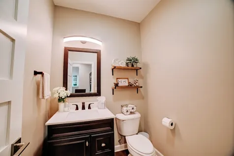1770 East 1700 North Road Watseka IL 60970
