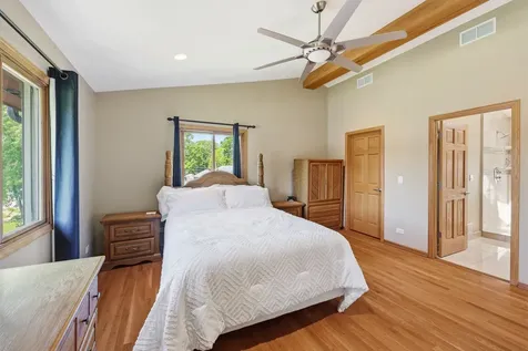 35764 North Highpoint Lane Ingleside IL 60041