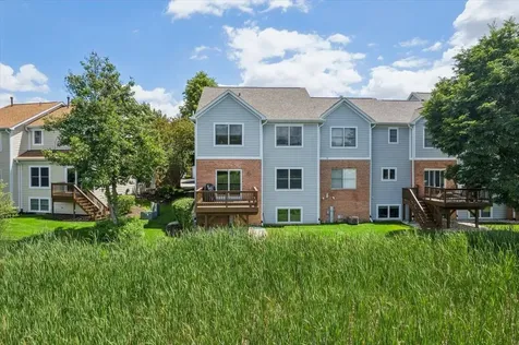 9040 Falcon Greens Drive Crystal Lake IL 60014