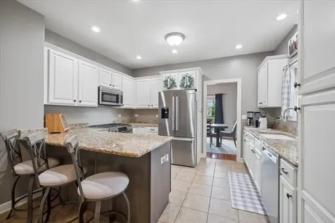 9040 Falcon Greens Drive Crystal Lake IL 60014