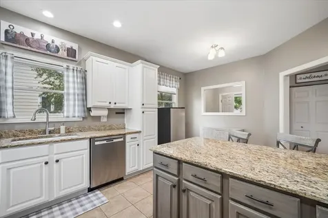 9040 Falcon Greens Drive Crystal Lake IL 60014