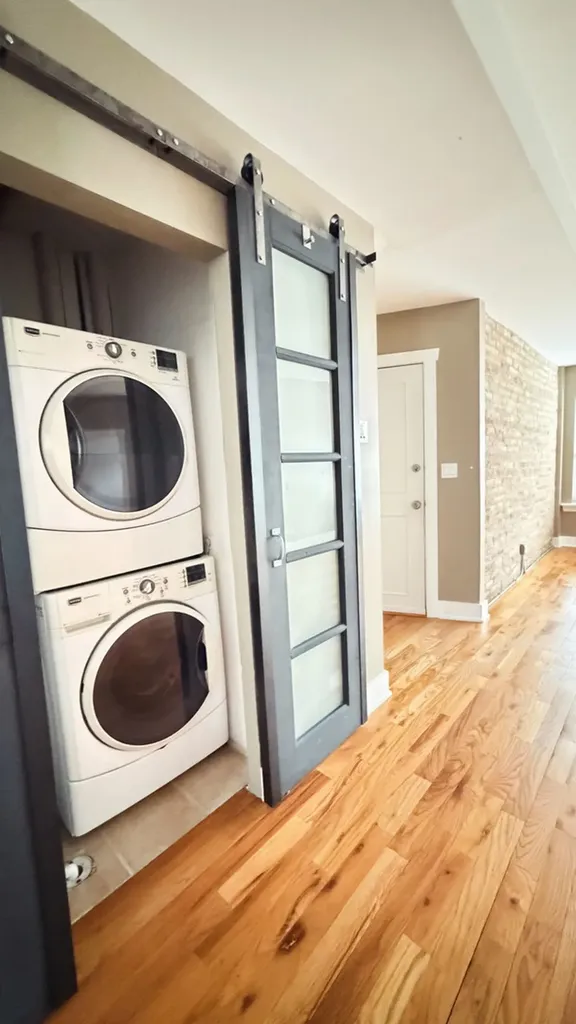 4655 North Spaulding Avenue Chicago IL 60625