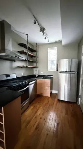4655 North Spaulding Avenue Chicago IL 60625