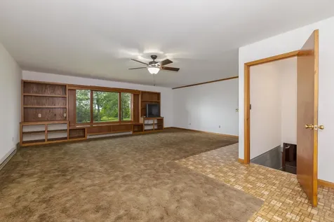 34553 East 1300 North Road Chatsworth IL 60921