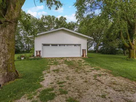 34553 East 1300 North Road Chatsworth IL 60921