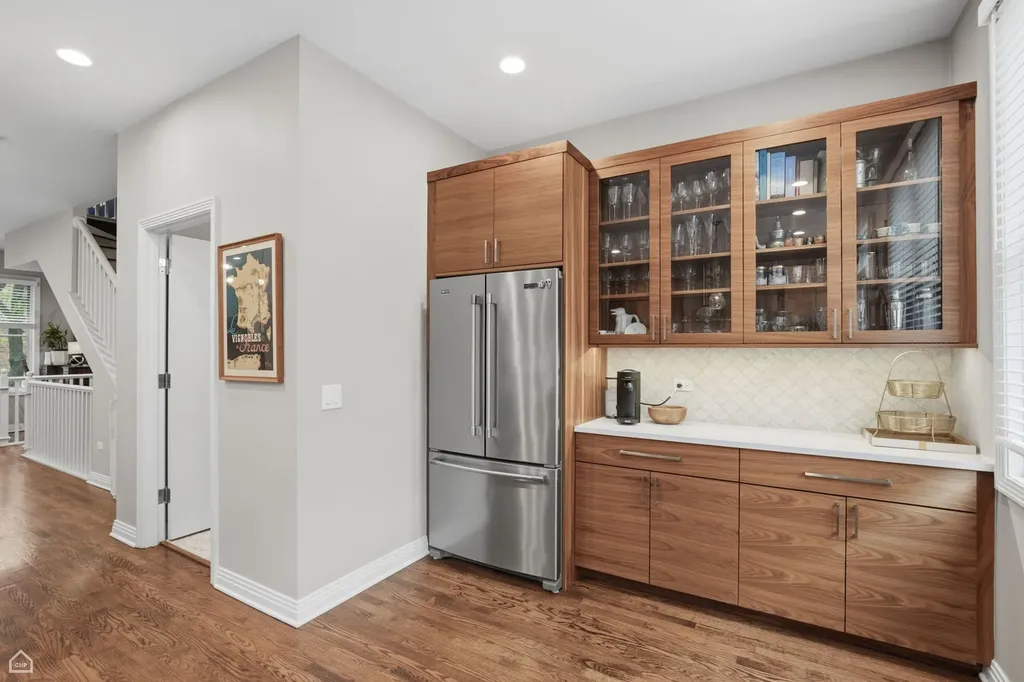 1145 West Monroe Street Chicago IL 60607