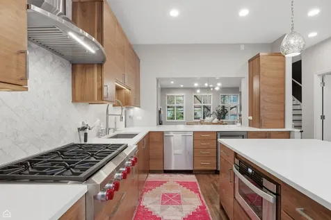 1145 West Monroe Street Chicago IL 60607
