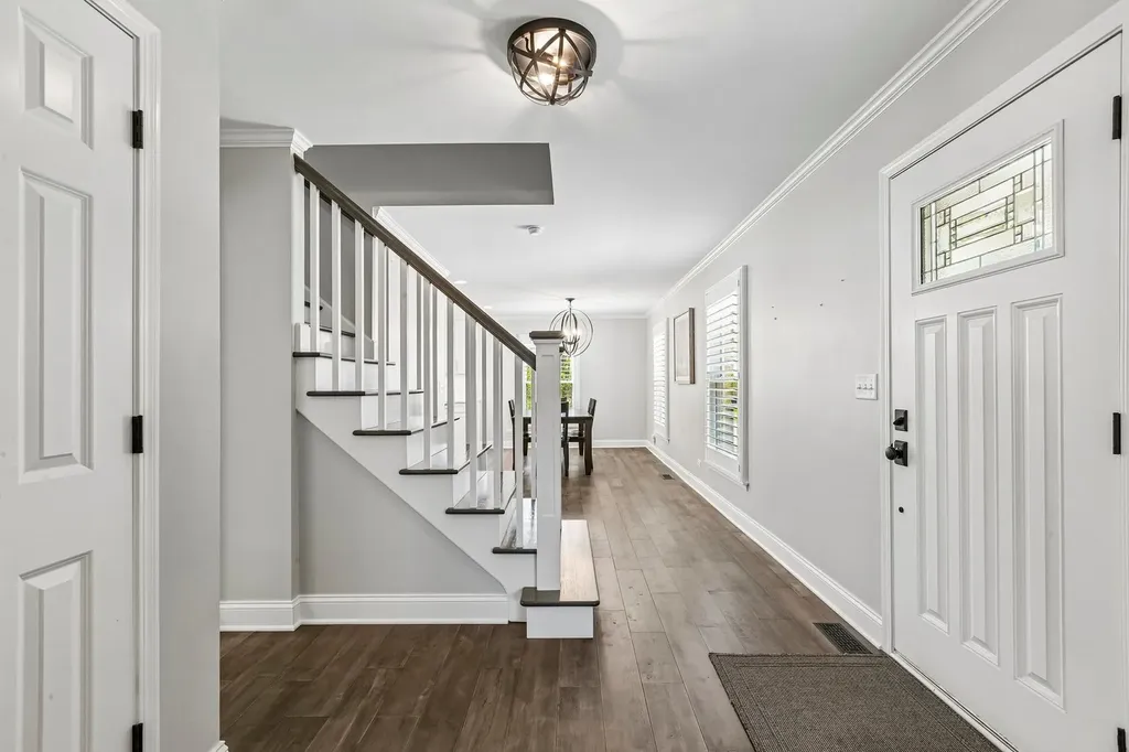 509 Ticonderoga Lane Naperville IL 60563