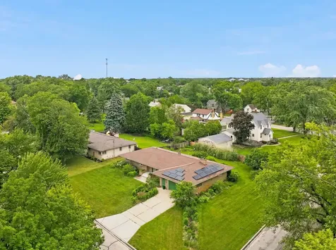 525 E High Street Sycamore IL 60178