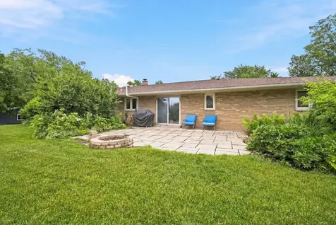 525 E High Street Sycamore IL 60178