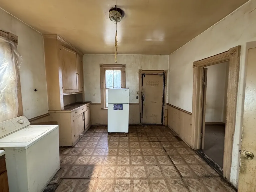 5556 South Princeton Avenue Chicago IL 60621