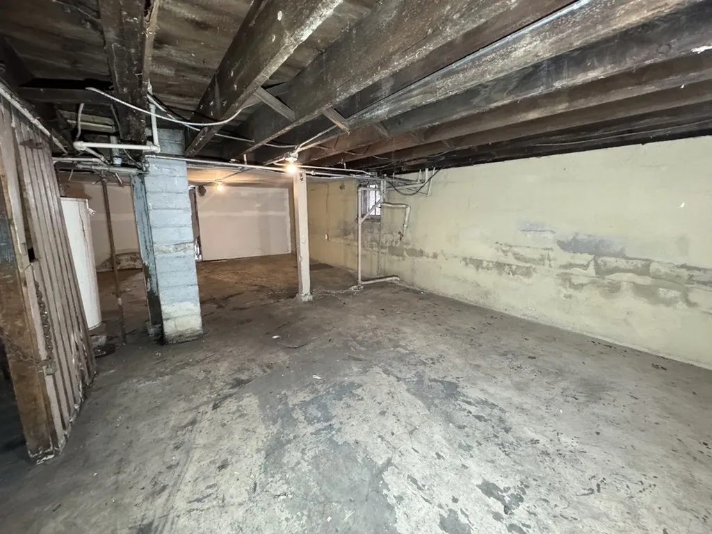 5556 South Princeton Avenue Chicago IL 60621