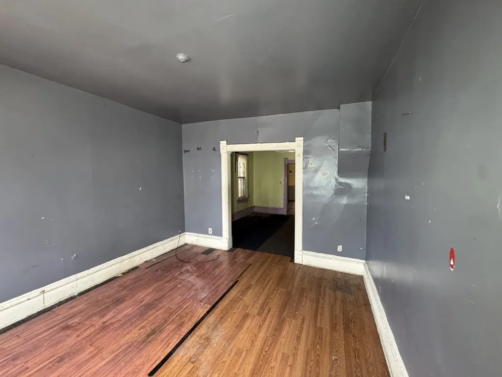 5556 South Princeton Avenue Chicago IL 60621