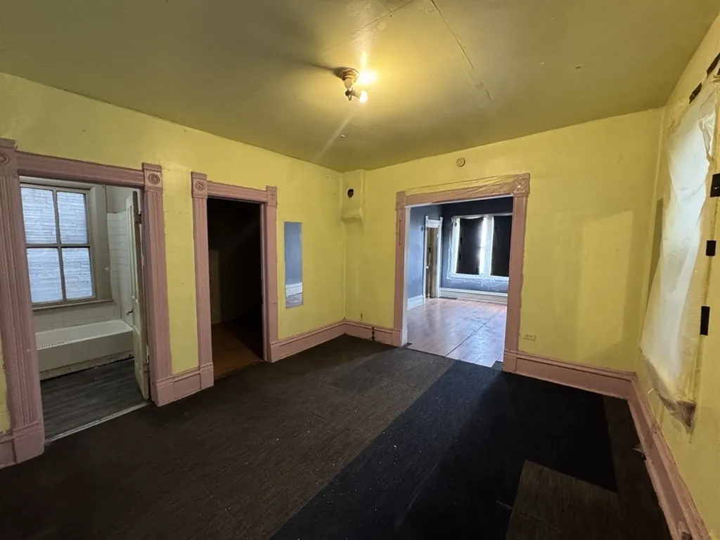 5556 South Princeton Avenue Chicago IL 60621
