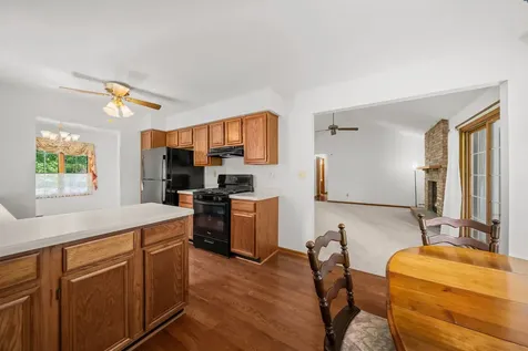 667 Westport Drive Rockton IL 61072