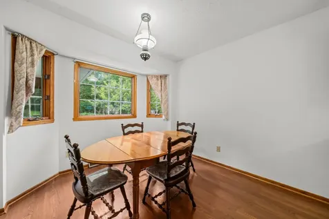 667 Westport Drive Rockton IL 61072