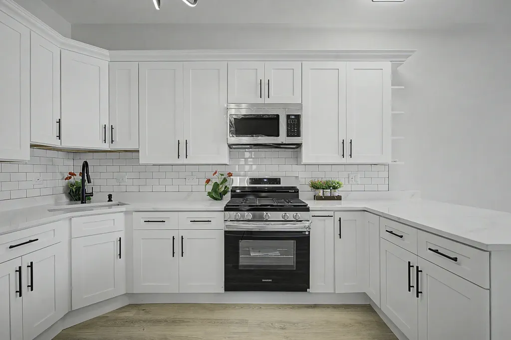 6619 South Aberdeen Street Chicago IL 60621
