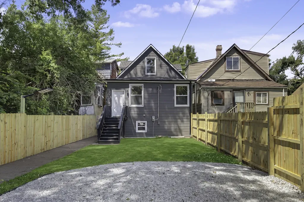 6619 South Aberdeen Street Chicago IL 60621